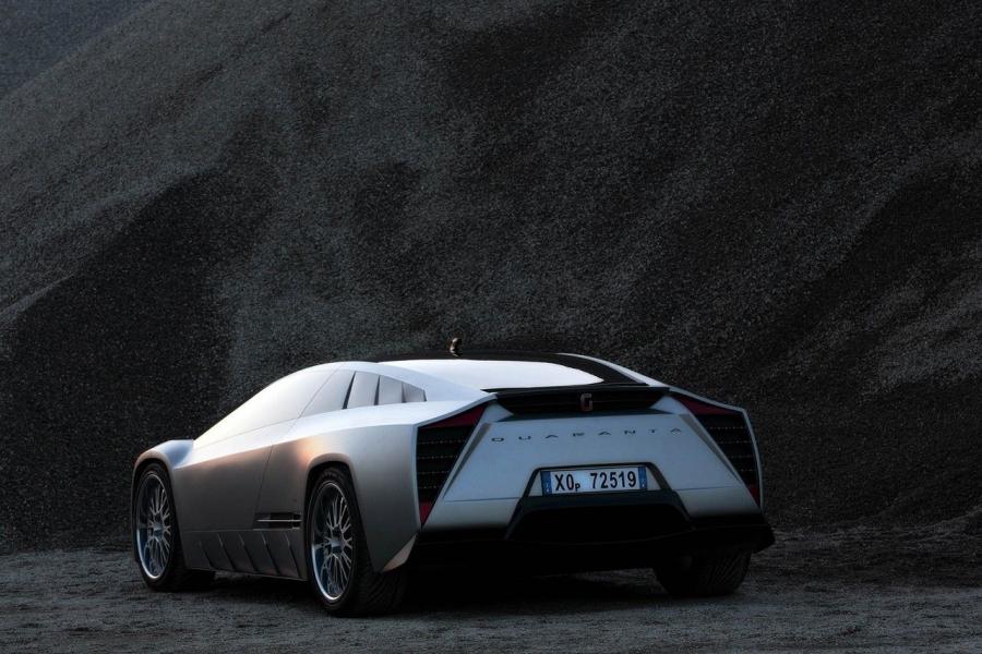  ItalDesign Quaranta 2008 года  (фото 8 из 11)
